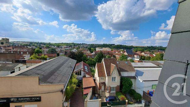 Appartement Studio à louer - 1 pièce - 29.64 m2 - MARGNY LES COMPIEGNE - 60 - PICARDIE - Century 21 Infinity