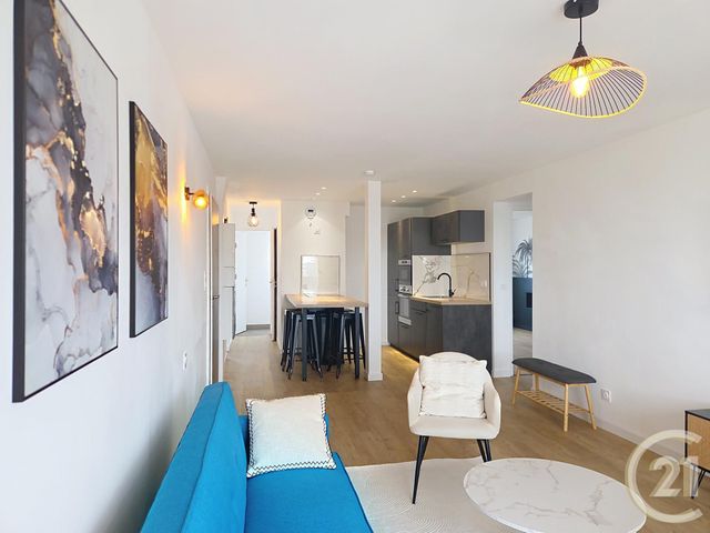 Appartement F4 à louer - 4 pièces - 79.11 m2 - COMPIEGNE - 60 - PICARDIE - Century 21 Infinity