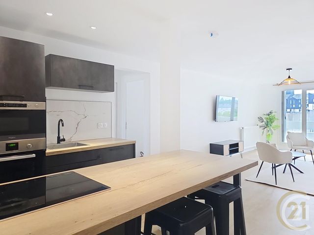 Appartement F4 à louer - 4 pièces - 79.11 m2 - COMPIEGNE - 60 - PICARDIE - Century 21 Infinity