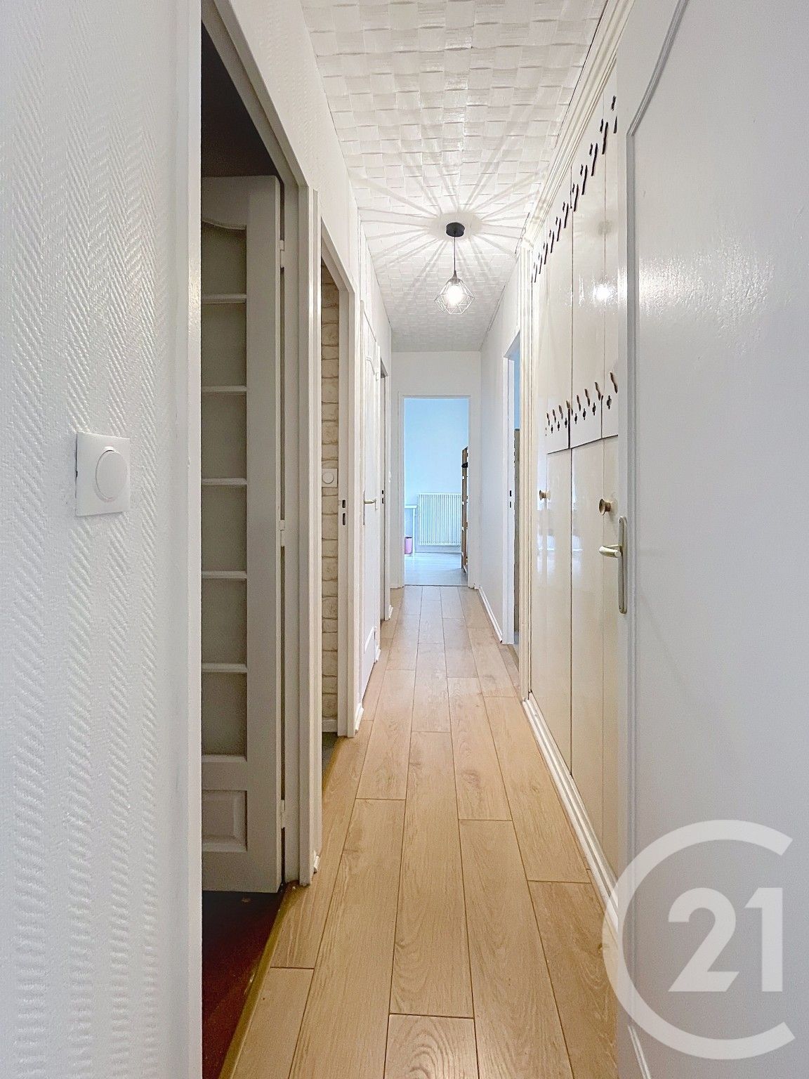 Chambre à louer - 1 pièce - 8.85 m2 - COMPIEGNE - Miniature 5