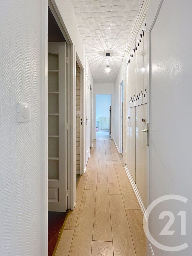 Chambre à louer - 1 pièce - 8.85 m2 - COMPIEGNE - 60 - PICARDIE - Century 21 Infinity
