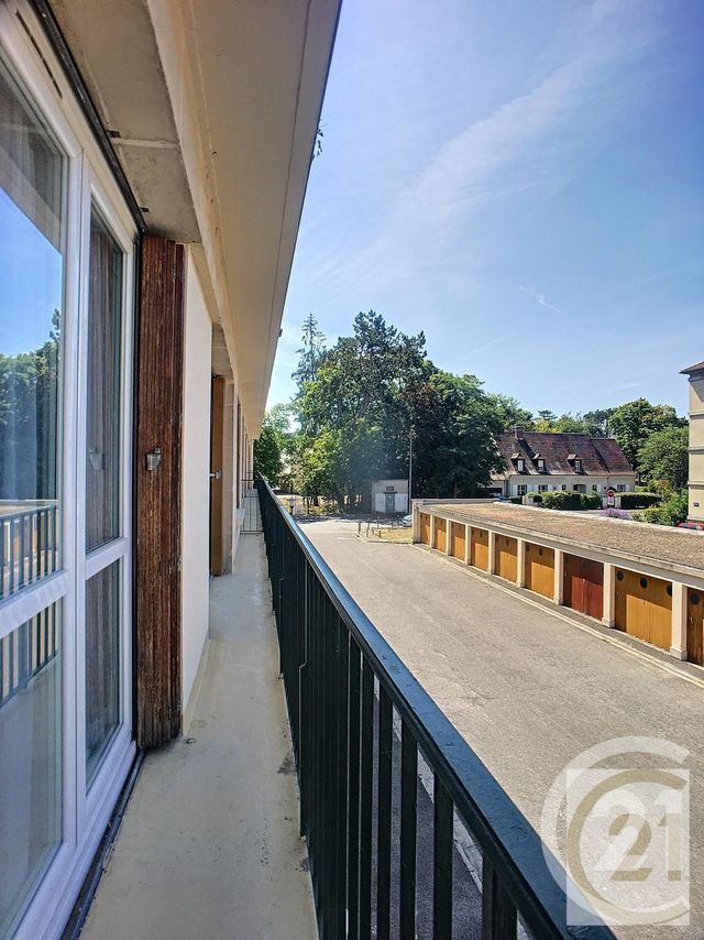 Appartement Chambre à louer - 4 pièces - 10.76 m2 - COMPIEGNE - 60 - PICARDIE - Century 21 Infinity