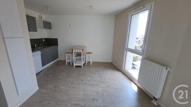 Appartement Studio à louer - 1 pièce - 25.71 m2 - MARGNY LES COMPIEGNE - 60 - PICARDIE - Century 21 Infinity