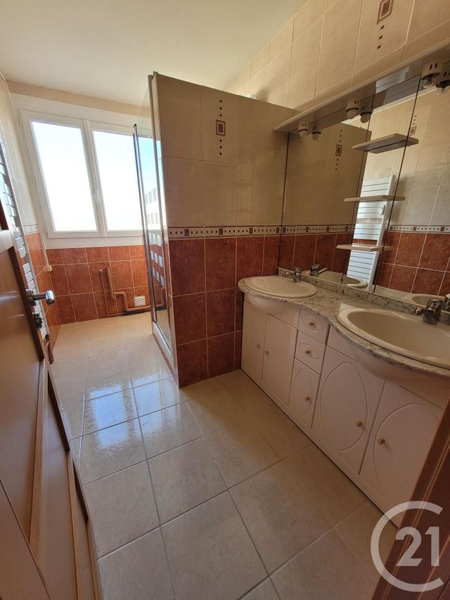 Appartement Chambre à louer - 1 pièce - 16.79 m2 - COMPIEGNE - 60 - PICARDIE - Century 21 Infinity
