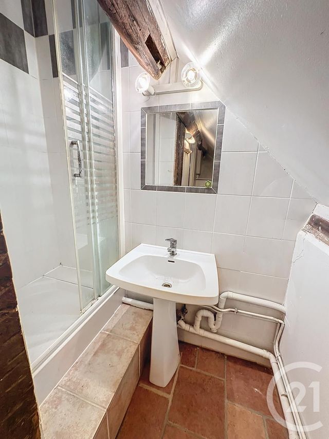 Appartement F1 à louer - 1 pièce - 34.35 m2 - COMPIEGNE - 60 - PICARDIE - Century 21 Infinity
