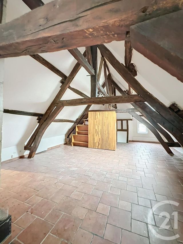 Appartement F1 à louer - 1 pièce - 34.35 m2 - COMPIEGNE - 60 - PICARDIE - Century 21 Infinity