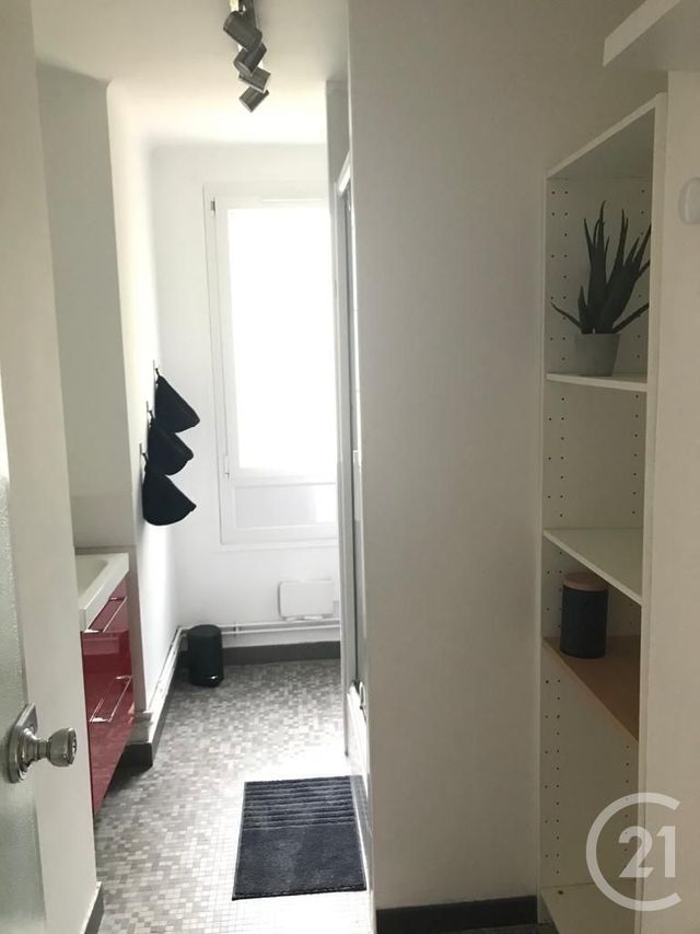 Appartement Chambre à louer - 4 pièces - 10.76 m2 - COMPIEGNE - 60 - PICARDIE - Century 21 Infinity