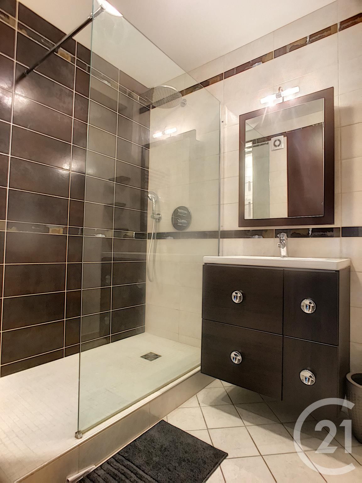 Appartement Chambre à louer - 1 pièce - 9.21 m2 - COMPIEGNE - Miniature 5