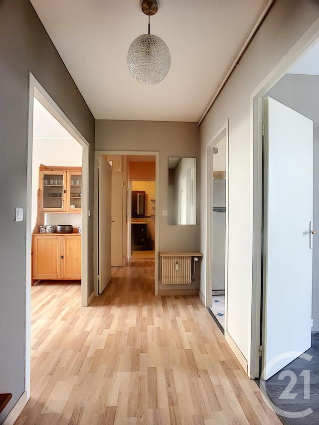 Appartement F4 à louer - 4 pièces - 9.21 m2 - COMPIEGNE - 60 - PICARDIE - Century 21 Infinity