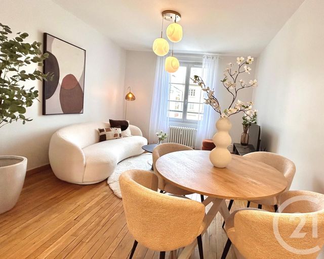 Appartement T3 à louer - 3 pièces - 65.4 m2 - COMPIEGNE - 60 - PICARDIE - Century 21 Infinity