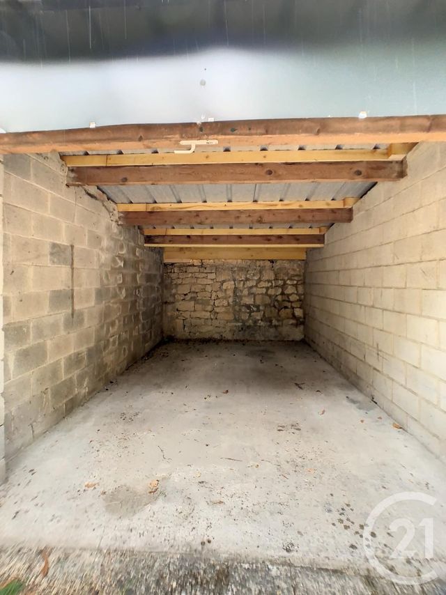 parking à louer - 10.0 m2 - COMPIEGNE - 60 - PICARDIE - Century 21 Infinity