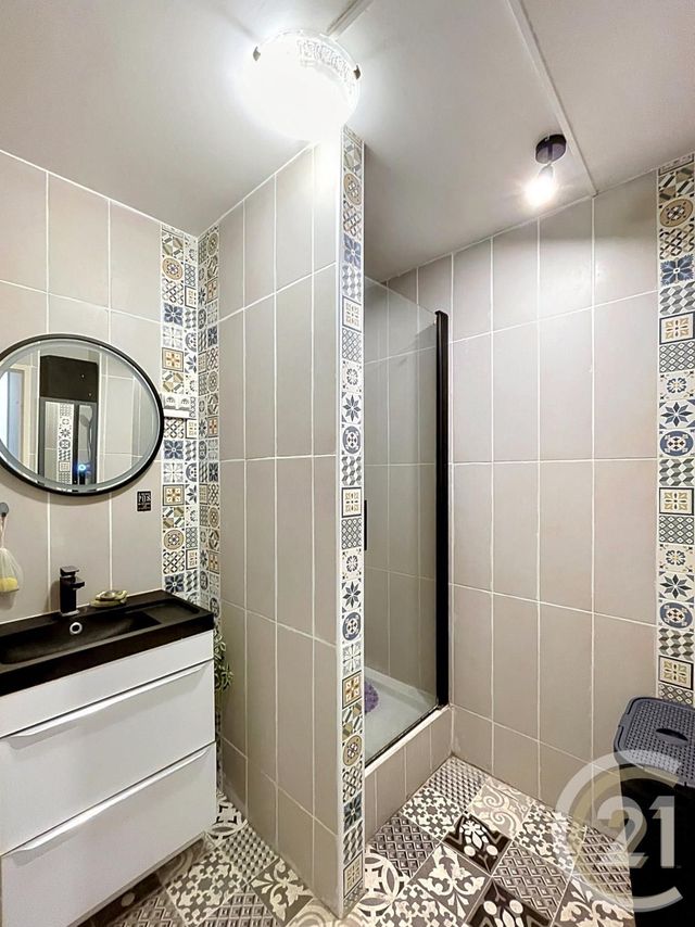 Appartement Chambre à louer - 3 pièces - 9.85 m2 - COMPIEGNE - 60 - PICARDIE - Century 21 Infinity