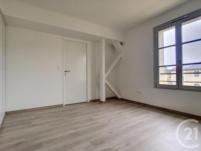 Appartement F3 à louer - 3 pièces - 65.1 m2 - COMPIEGNE - 60 - PICARDIE - Century 21 Infinity