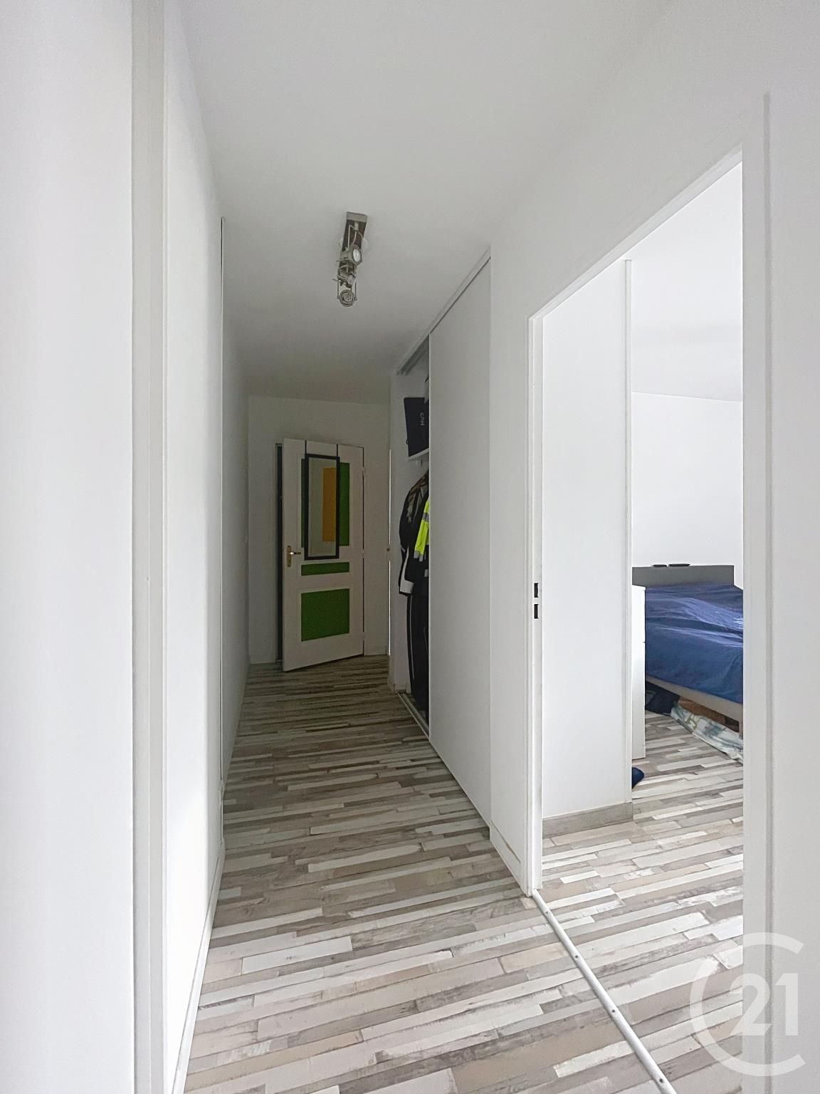 Appartement F4 à vendre - 4 pièces - 78.42 m2 - MARGNY LES COMPIEGNE - Miniature 10