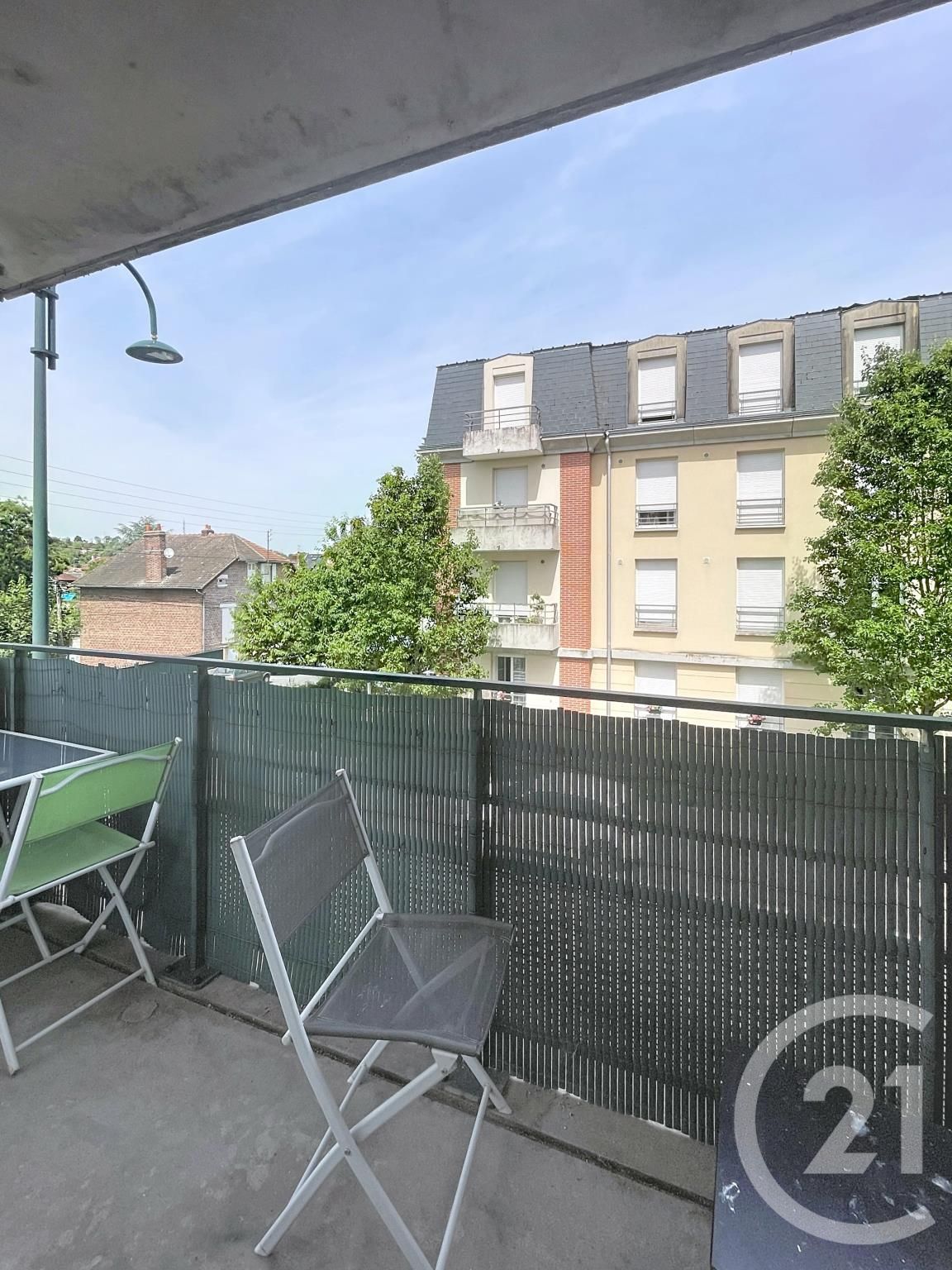 Appartement F4 à vendre - 4 pièces - 78.42 m2 - MARGNY LES COMPIEGNE - Miniature 8
