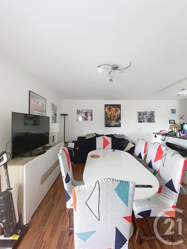Appartement F4 à vendre - 4 pièces - 78.42 m2 - MARGNY LES COMPIEGNE - 60 - PICARDIE - Century 21 Infinity