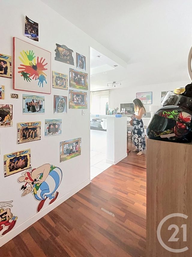 Appartement F4 à vendre - 4 pièces - 78.42 m2 - MARGNY LES COMPIEGNE - 60 - PICARDIE - Century 21 Infinity
