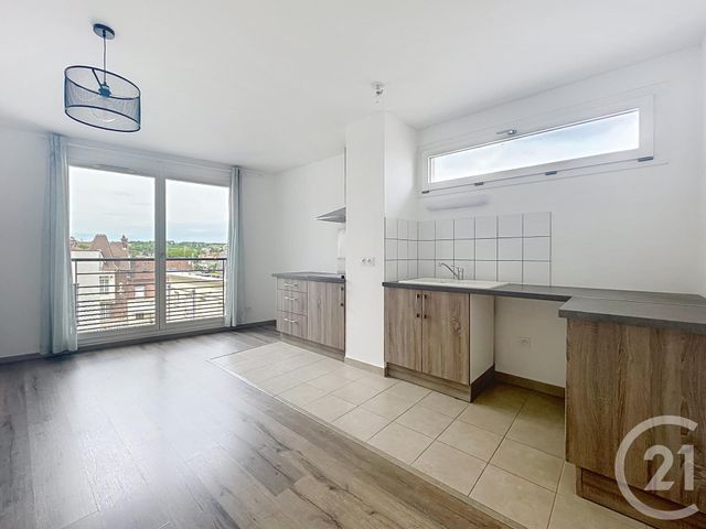 Appartement T2 à vendre - 2 pièces - 44.1 m2 - MARGNY LES COMPIEGNE - 60 - PICARDIE - Century 21 Infinity