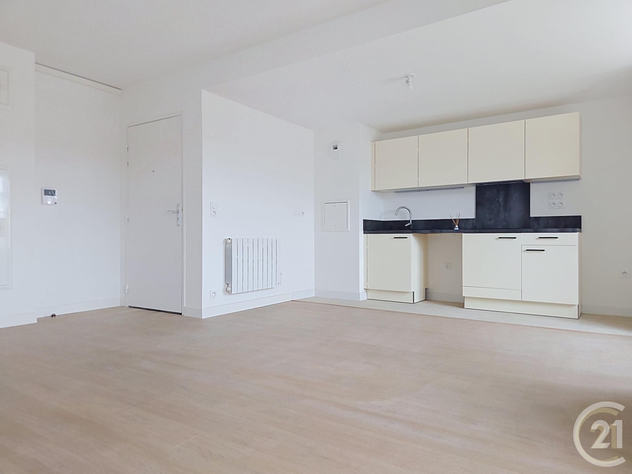 Appartement F3 à louer - 3 pièces - 65.55 m2 - COMPIEGNE - Miniature 4