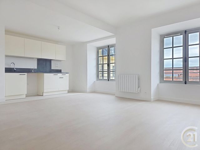 Appartement F3 à louer - 3 pièces - 65.55 m2 - COMPIEGNE - 60 - PICARDIE - Century 21 Infinity
