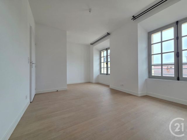 Appartement F3 à louer - 3 pièces - 65.55 m2 - COMPIEGNE - 60 - PICARDIE - Century 21 Infinity
