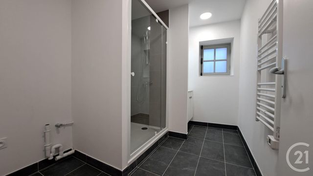Appartement F3 à louer - 3 pièces - 65.55 m2 - COMPIEGNE - 60 - PICARDIE - Century 21 Infinity
