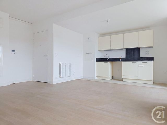 Appartement F3 à louer - 3 pièces - 65.55 m2 - COMPIEGNE - 60 - PICARDIE - Century 21 Infinity
