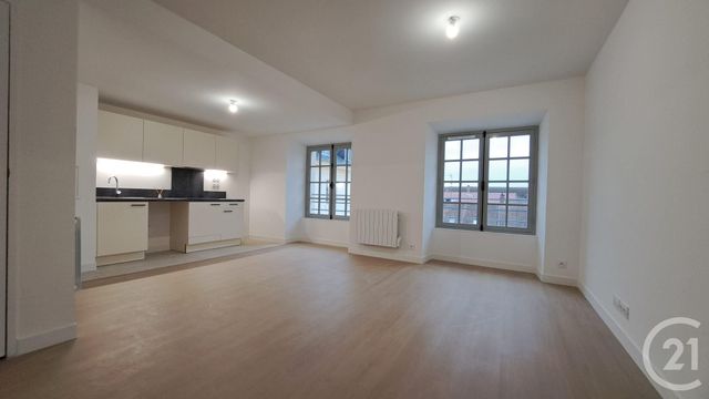 Appartement F3 à louer - 3 pièces - 65.55 m2 - COMPIEGNE - 60 - PICARDIE - Century 21 Infinity