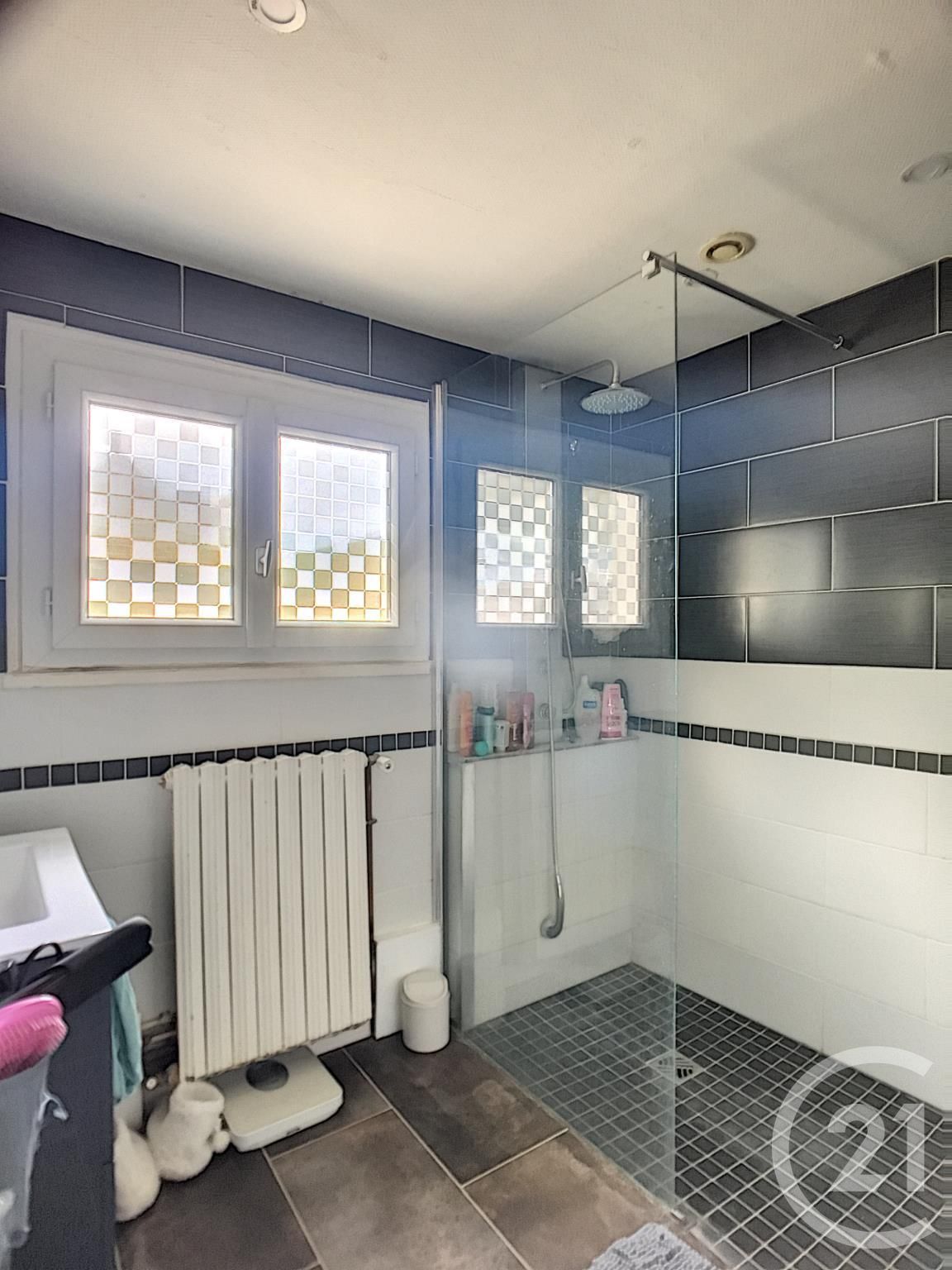 Appartement F3 à louer - 3 pièces - 64.59 m2 - JAUX - Miniature 3