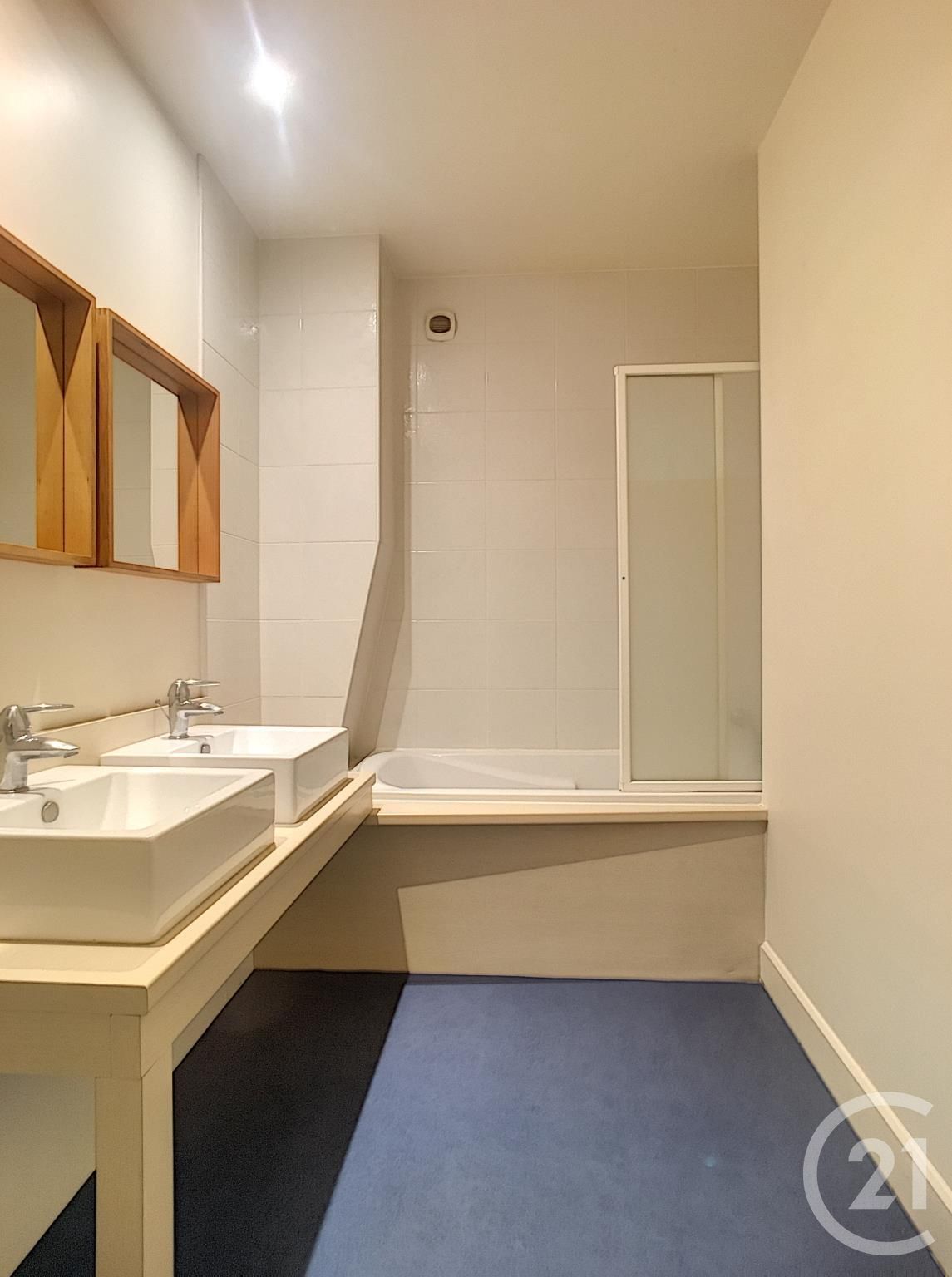 Appartement F3 à louer - 3 pièces - 77.04 m2 - COMPIEGNE - Miniature 7