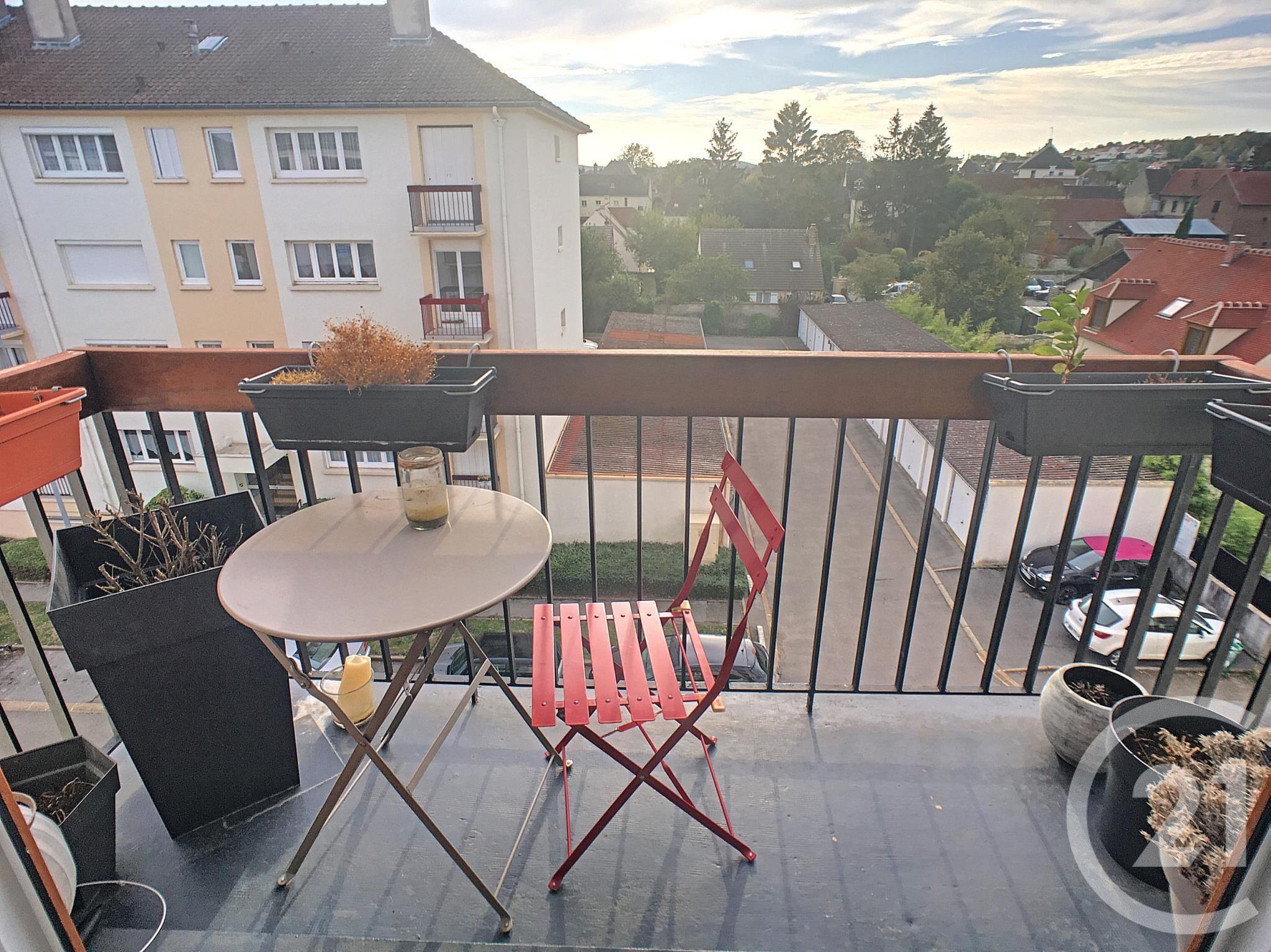 Appartement F3 à vendre - 3 pièces - 61.42 m2 - MARGNY LES COMPIEGNE - Miniature 11
