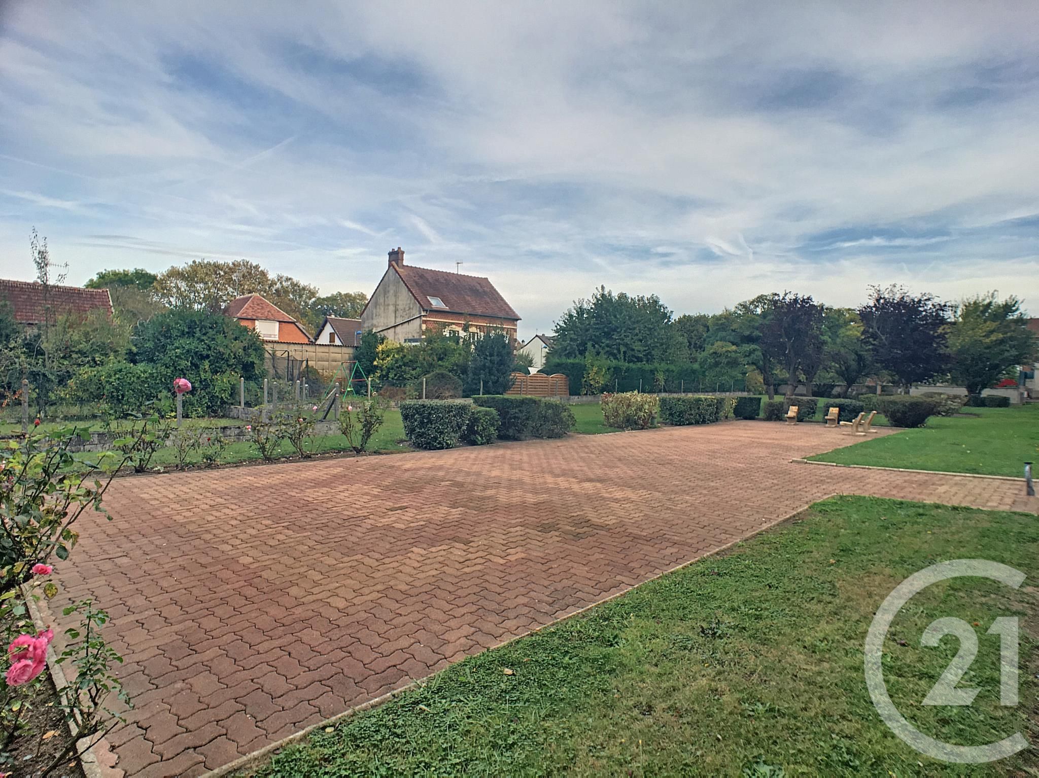 Appartement F3 à vendre - 3 pièces - 61.42 m2 - MARGNY LES COMPIEGNE - Miniature 13