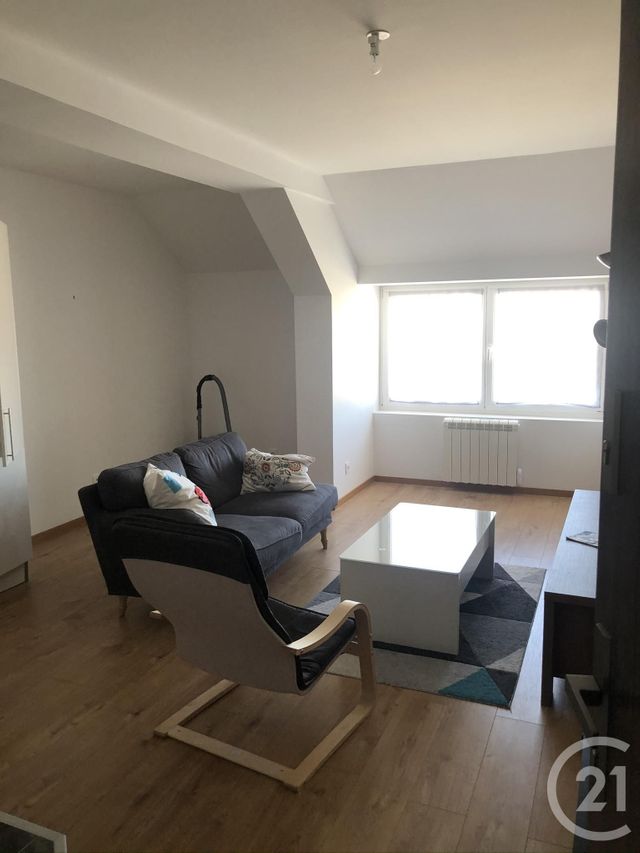 Appartement F2 à louer - 2 pièces - 47.2 m2 - COMPIEGNE - 60 - PICARDIE - Century 21 Infinity