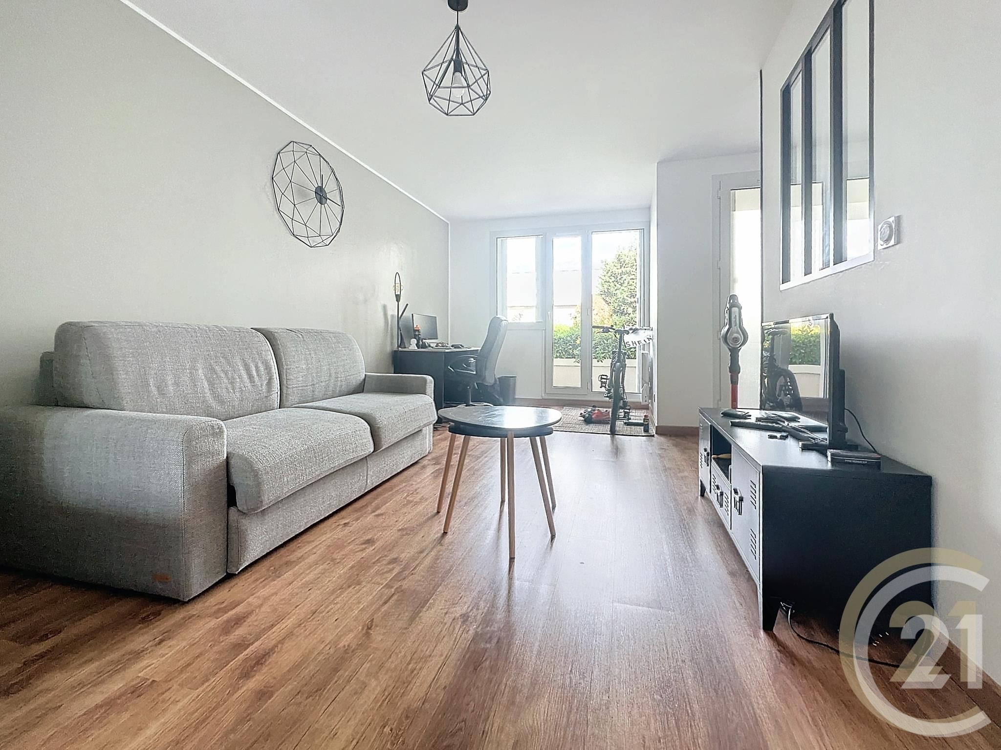 Appartement Studio à louer - 1 pièce - 28.63 m2 - COMPIEGNE - Photo 1