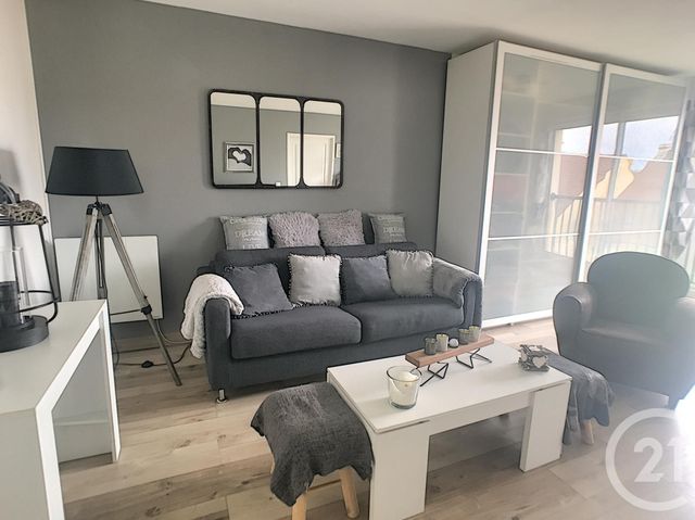 Appartement F1 à louer - 1 pièce - 33.09 m2 - COMPIEGNE - 60 - PICARDIE - Century 21 Infinity
