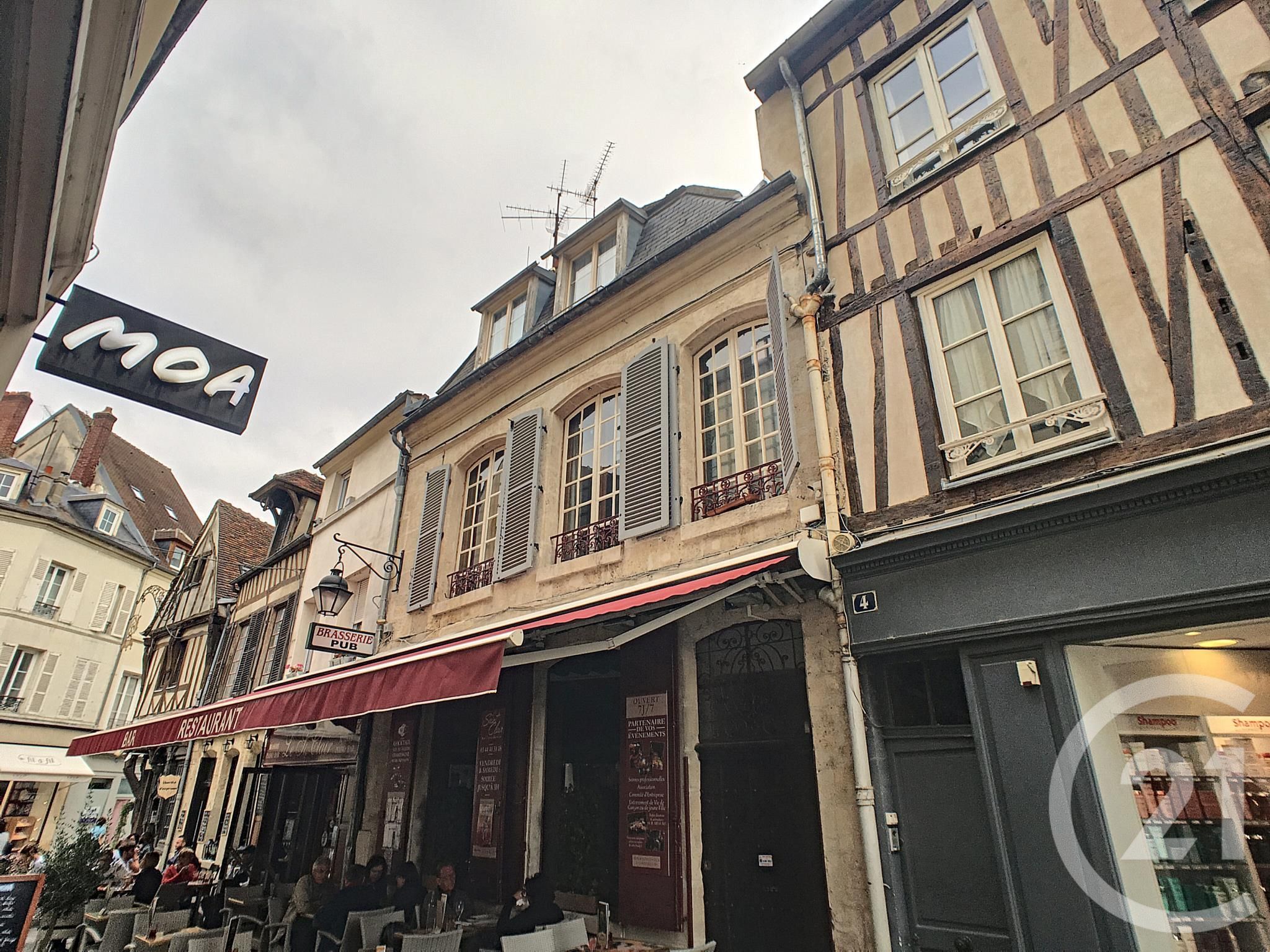 Appartement Studio à louer - 1 pièce - 29.09 m2 - COMPIEGNE - Photo 1