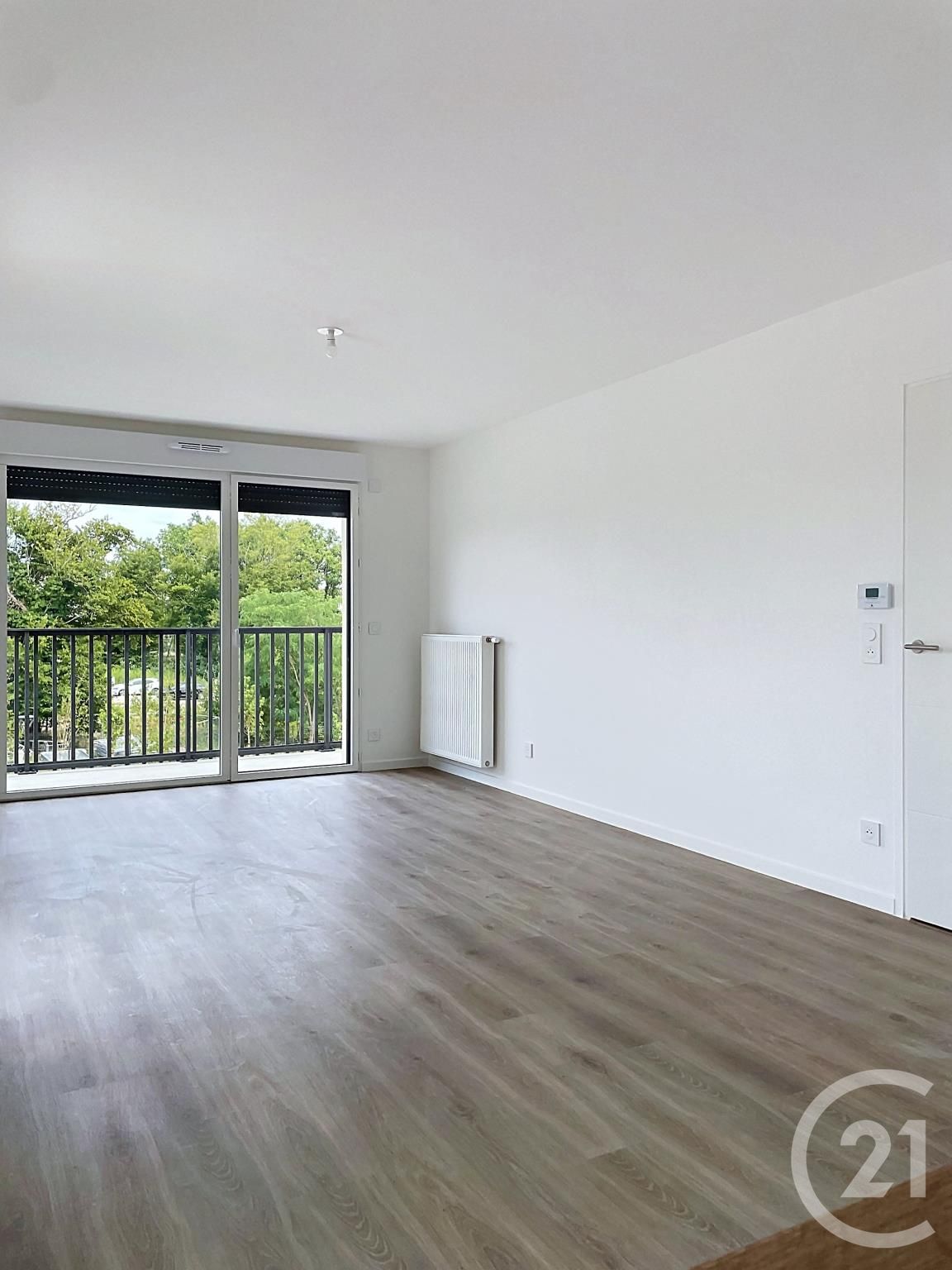 Appartement F3 à vendre - 3 pièces - 62.67 m2 - COMPIEGNE - Miniature 3
