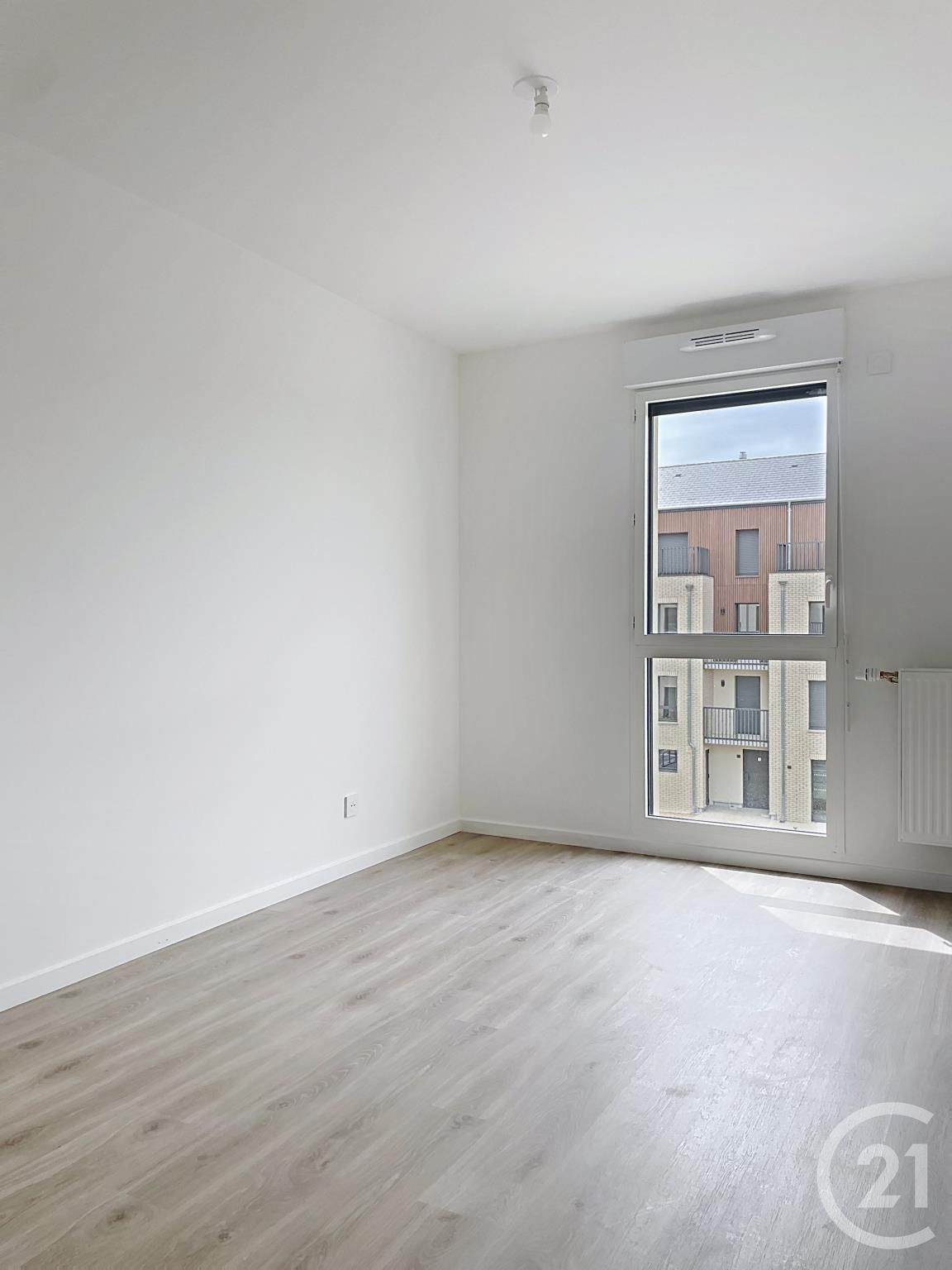 Appartement F3 à vendre - 3 pièces - 58.62 m2 - COMPIEGNE - Miniature 6