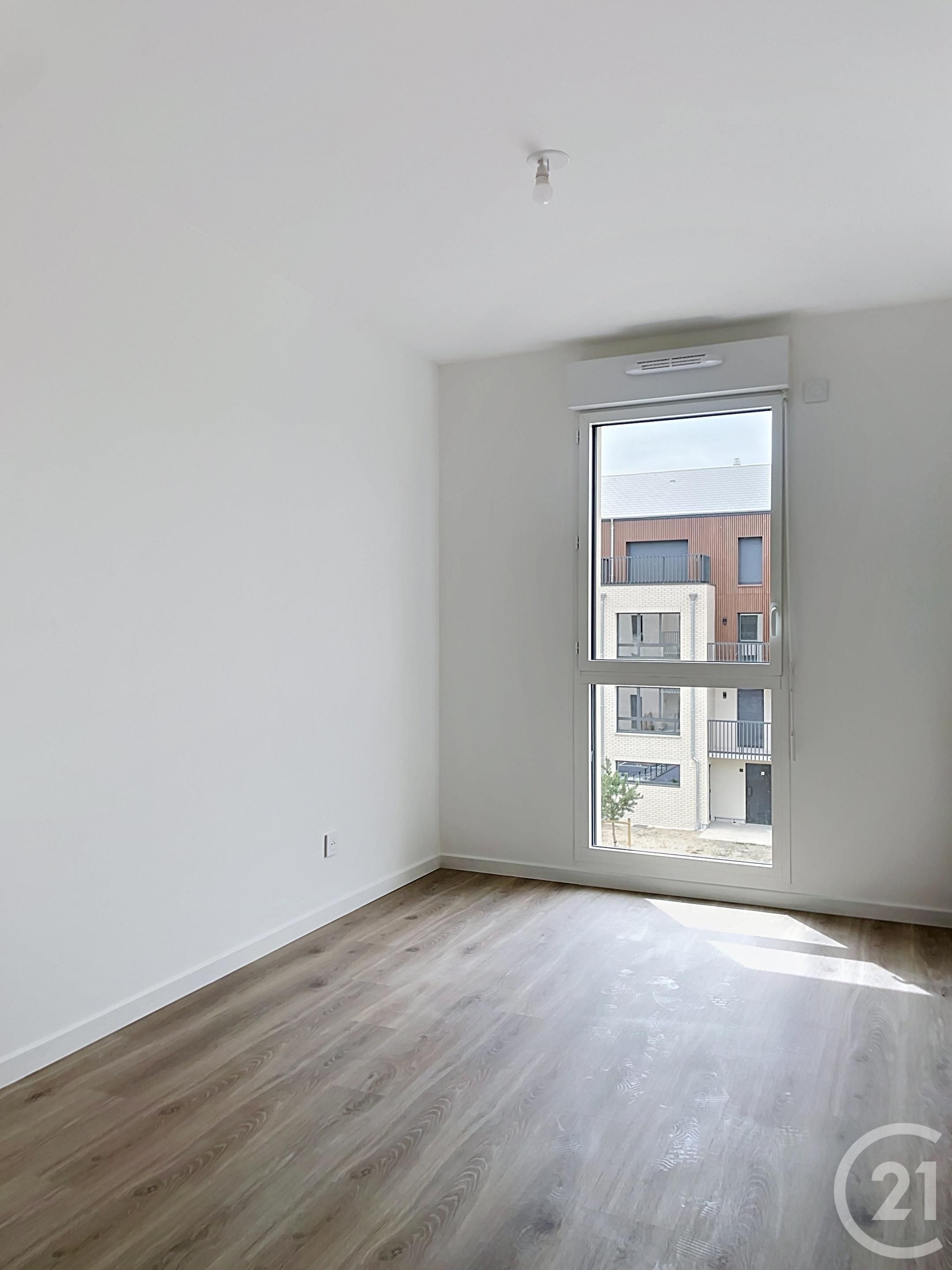 Appartement F3 à vendre - 3 pièces - 58.62 m2 - COMPIEGNE - Miniature 5