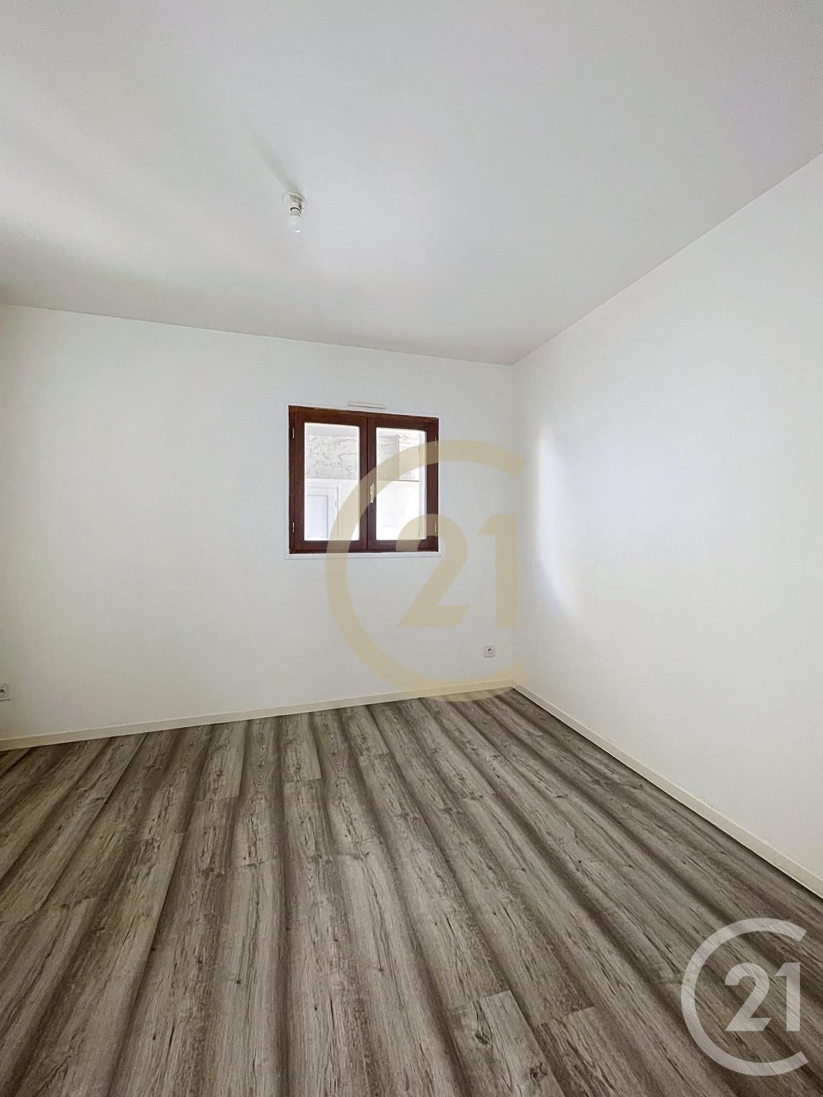 Appartement F3 à louer - 3 pièces - 57.76 m2 - CLAIROIX - Miniature 3