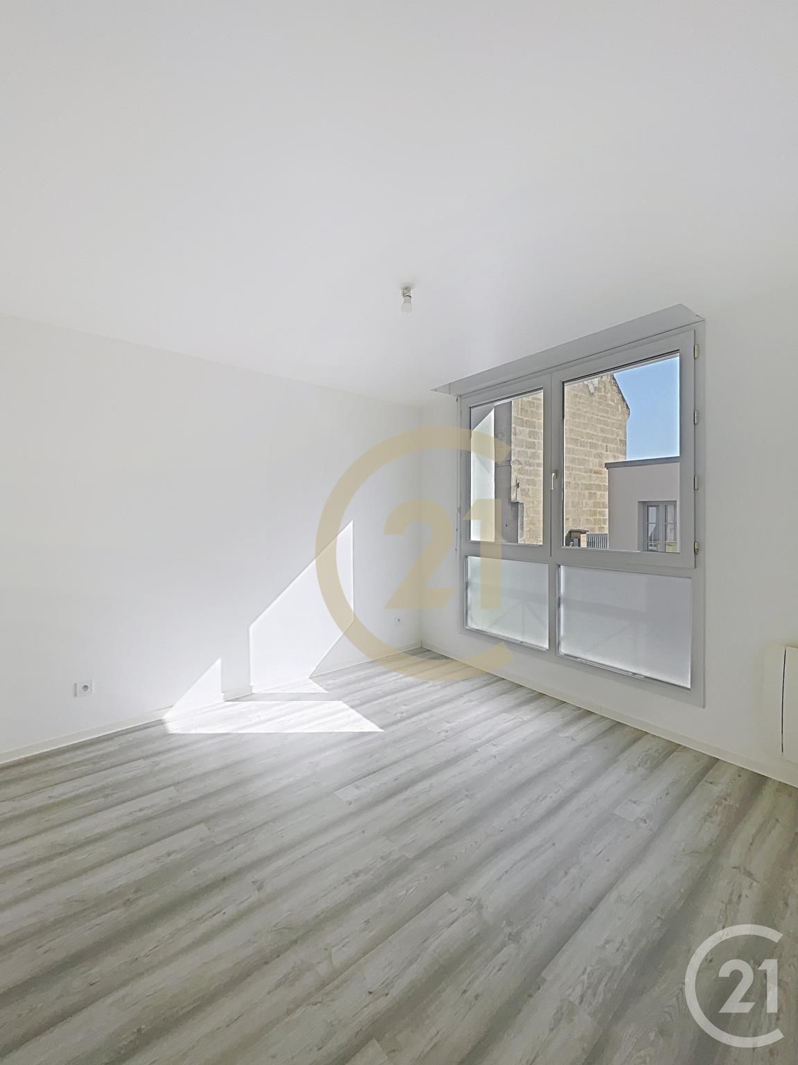 Appartement F3 à louer - 3 pièces - 57.76 m2 - CLAIROIX - Miniature 2