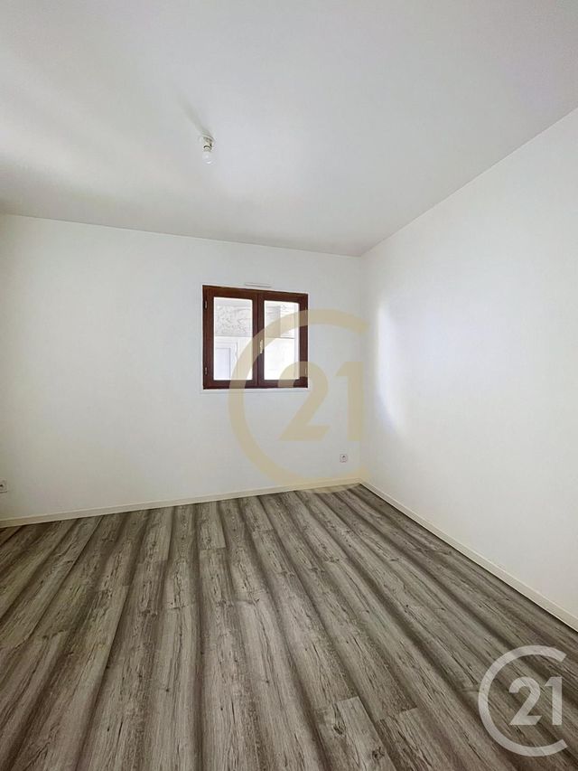 Appartement F3 à louer - 3 pièces - 57.76 m2 - CLAIROIX - 60 - PICARDIE - Century 21 Infinity