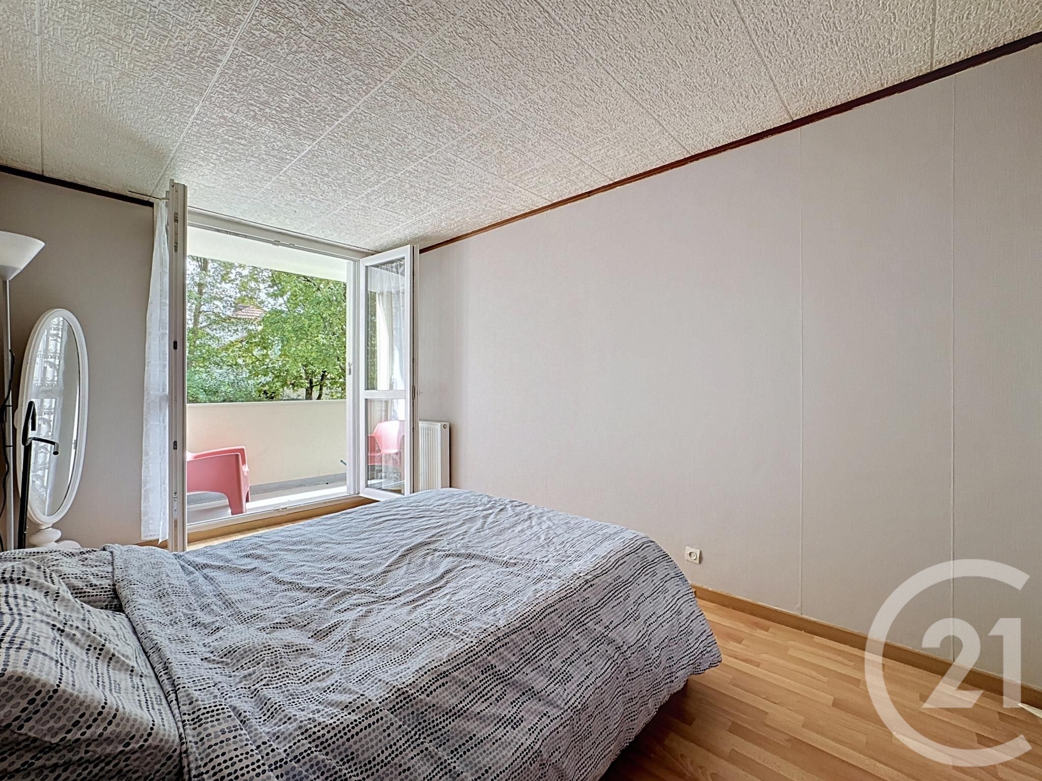Appartement F5 à vendre - 5 pièces - 91.5 m2 - COMPIEGNE - Miniature 7