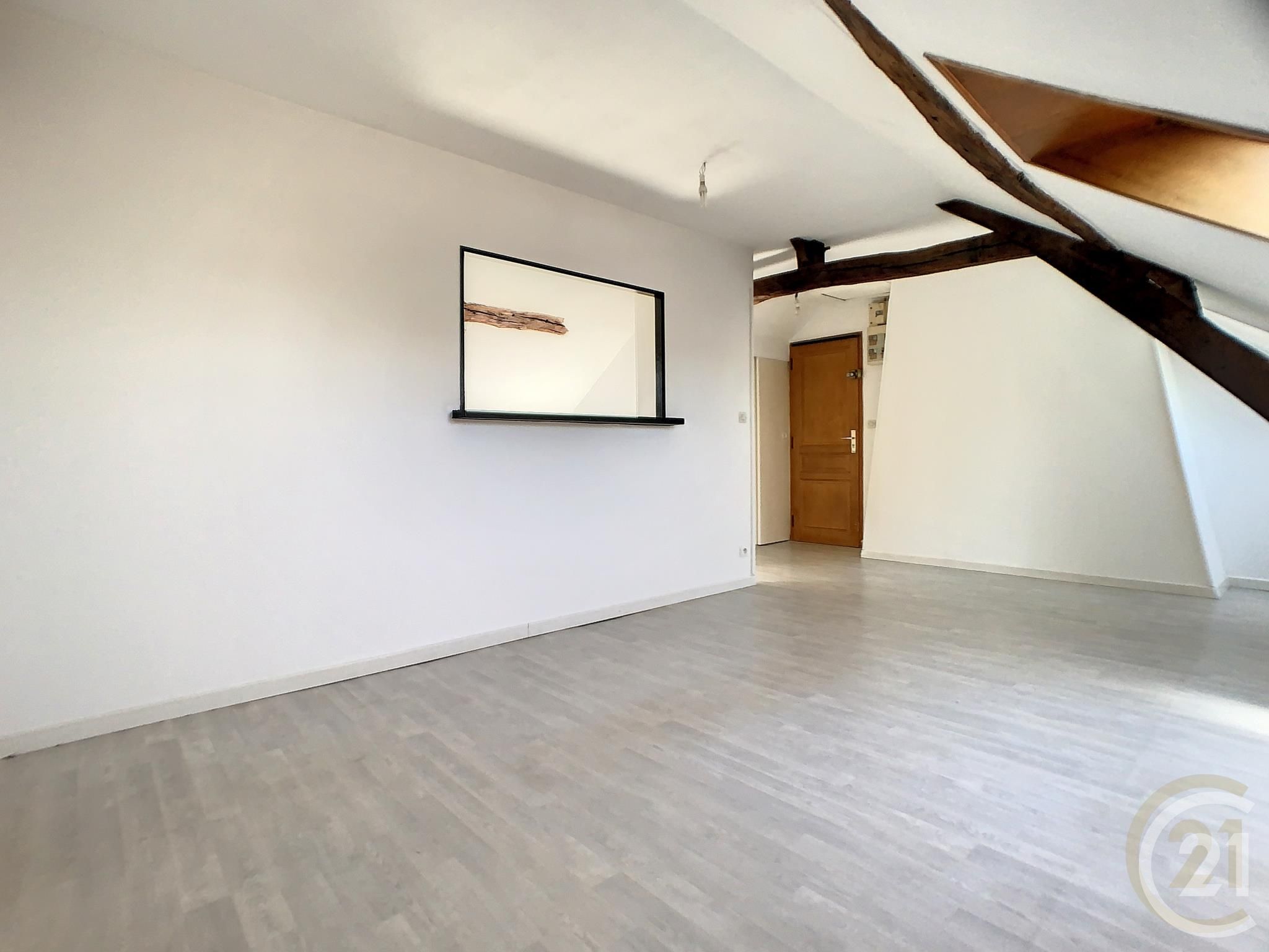 Appartement F2 à louer - 2 pièces - 44.94 m2 - LACROIX ST OUEN - Miniature 3