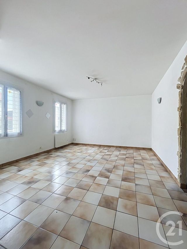 Appartement F3 à louer - 3 pièces - 49.67 m2 - VERBERIE - 60 - PICARDIE - Century 21 Infinity