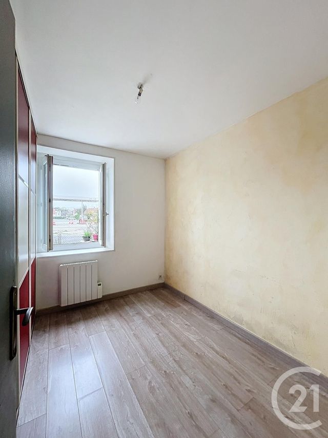 Appartement F3 à louer - 3 pièces - 49.67 m2 - VERBERIE - 60 - PICARDIE - Century 21 Infinity