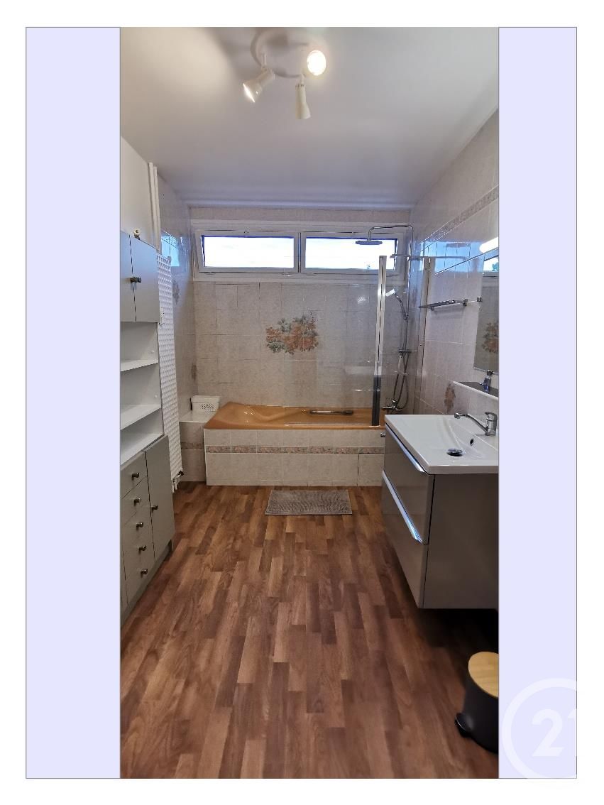 Appartement à louer - 4 pièces - 86.0 m2 - COMPIEGNE - Miniature 7