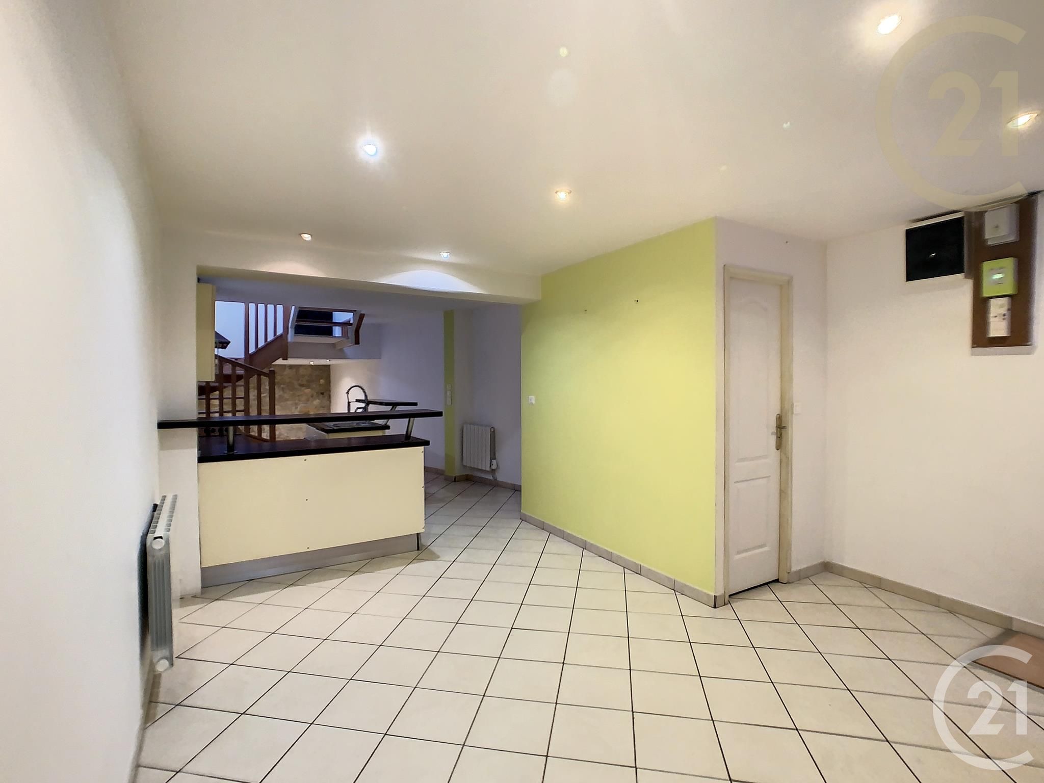 maison à louer - 3 pièces - 80.21 m2 - COMPIEGNE - Miniature 2