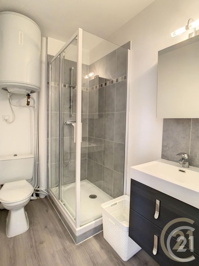Appartement F1 à louer - 1 pièce - 26.92 m2 - COMPIEGNE - 60 - PICARDIE - Century 21 Infinity
