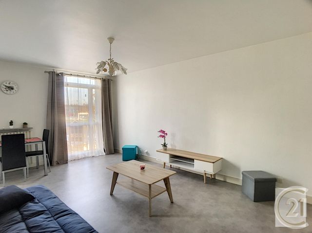Appartement Studio à louer - 1 pièce - 30.16 m2 - COMPIEGNE - 60 - PICARDIE - Century 21 Infinity